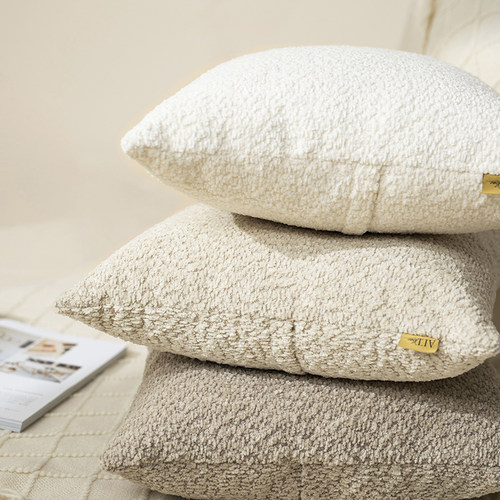 奶油风雪尼尔客厅沙发抱枕