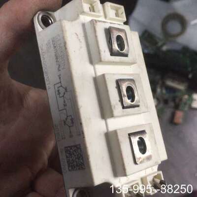 原装正品skm400gb12t4脚弯，底板边缘刮擦，2个价格详谈