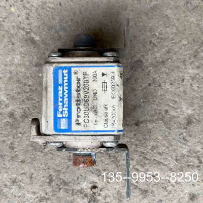 原装正品罗兰熔断器PC30UD69V200TF，200A，价格详谈