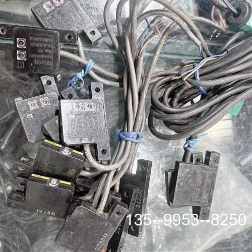原装正品E3HF-DS5E光电传感器价格详谈