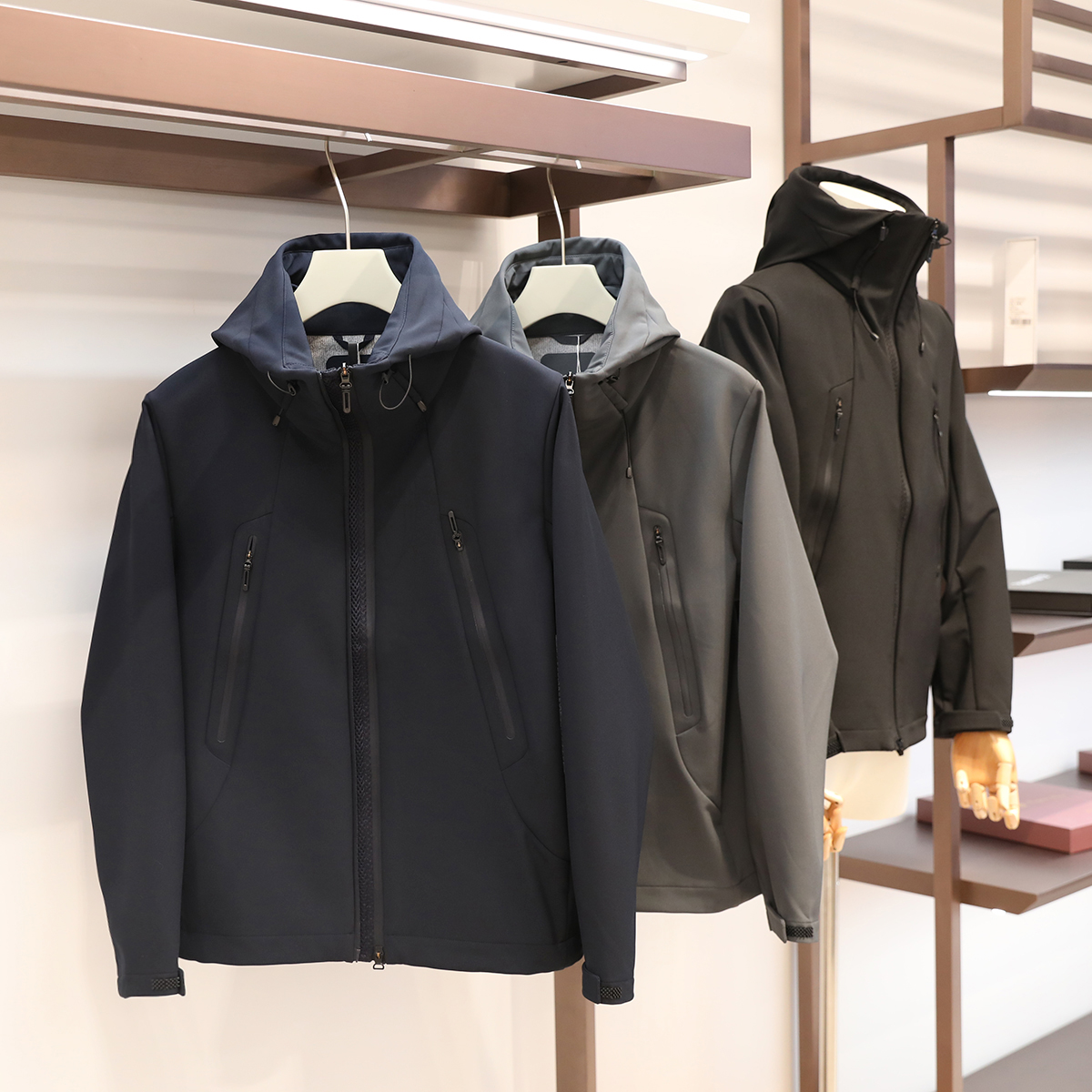 机能三防冲锋外套2025秋冬新款户外加绒保暖男女情侣连帽夹克9320