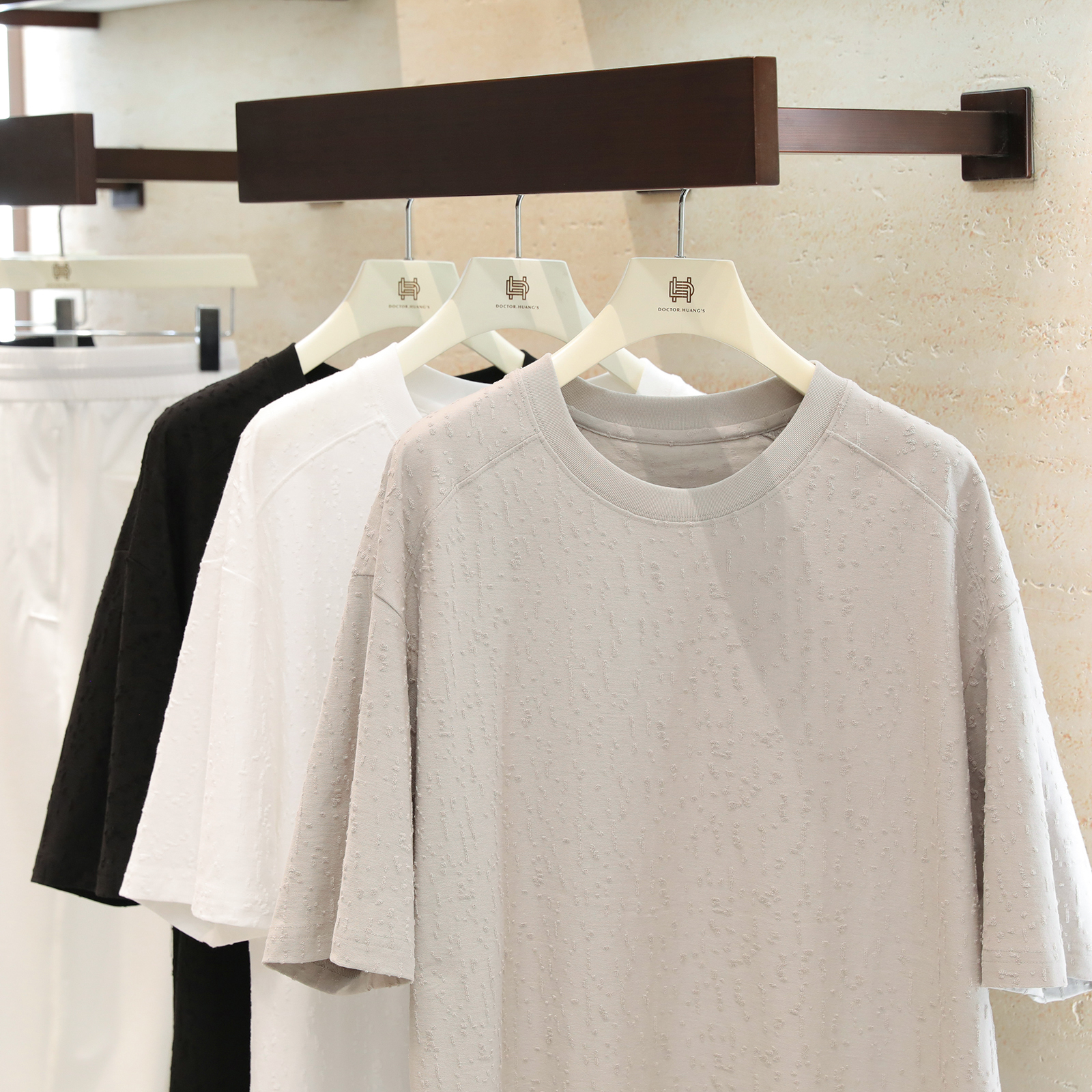 国潮设计2025夏季新款男士立体毛巾绣提花精梳棉纯色圆领T恤1233