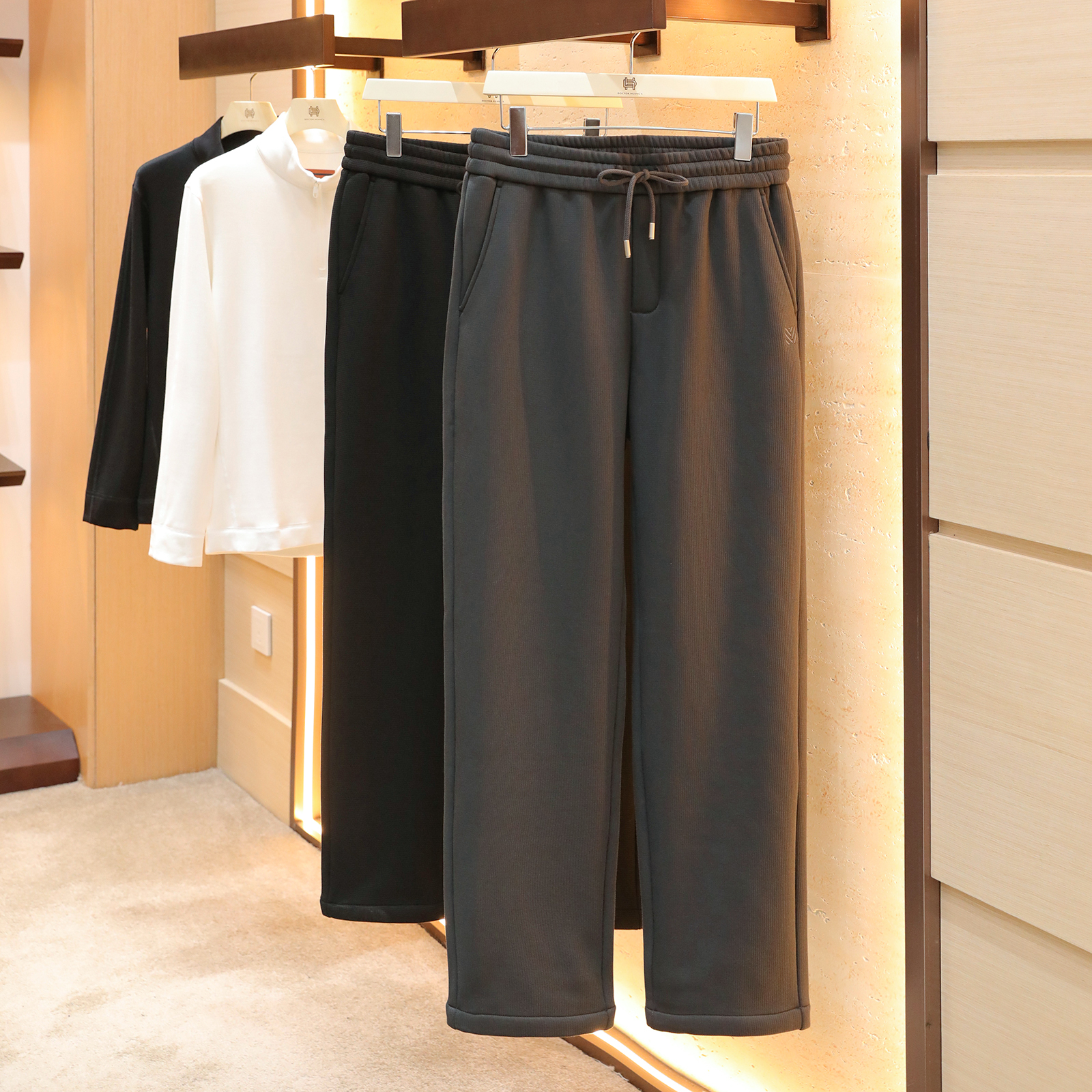 意式奢华2025秋冬季新款男户外加绒加厚保暖高弹针织休闲卫裤1673