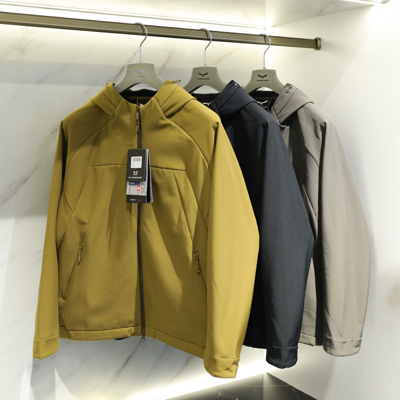 秋冬季韩版加绒冲锋衣外套