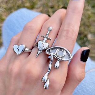 ring set爱心流泪眼睛戒指朋克风 Love eyes pcs tears women