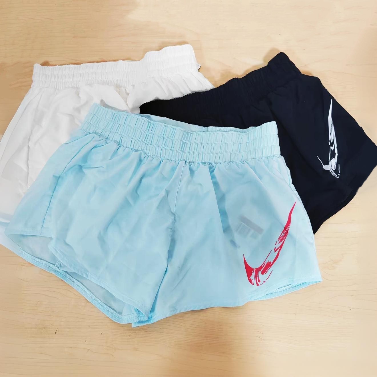 耐克NIKE奥莱正品女运动跑步瑜伽健身训练速干带内衬短裤FV6365