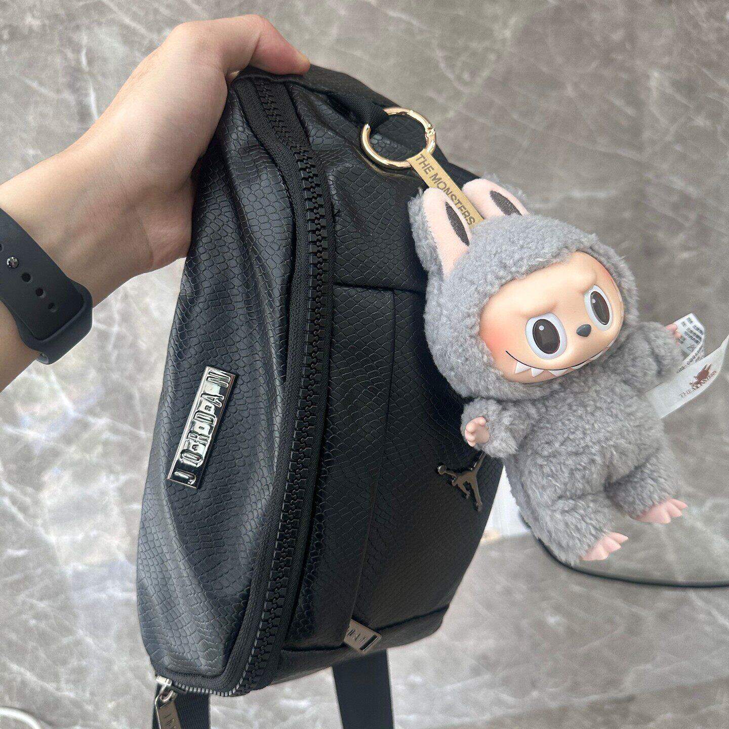 Jordan皮革胸包NIKE奥莱正品男女运动休闲腰包斜挎包单肩包HA5507