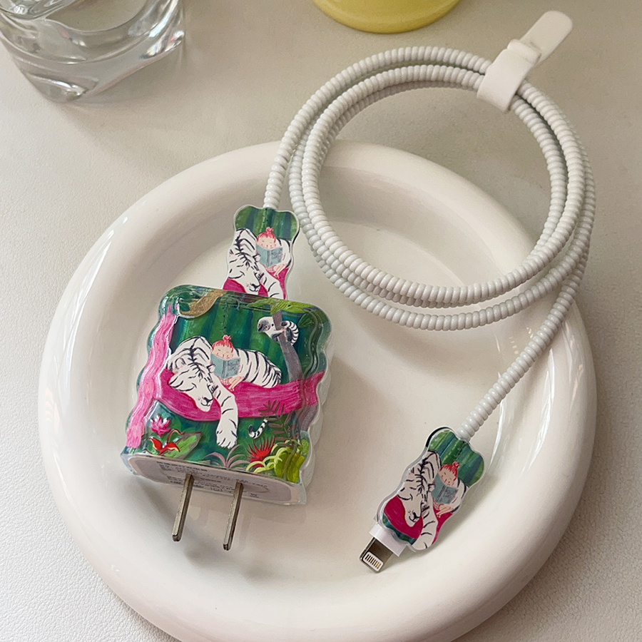 白虎女孩适用苹果16/15充电器保护套20W咬线器iphone缠绕线防折断