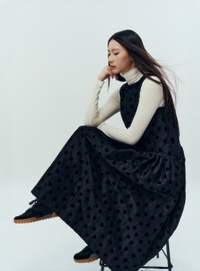 STUDIO TOMBOY 波点无袖连衣裙 女通勤叠穿收腰褶皱连衣裙