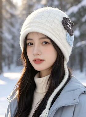 甜美花朵显脸小保暖护耳针织帽