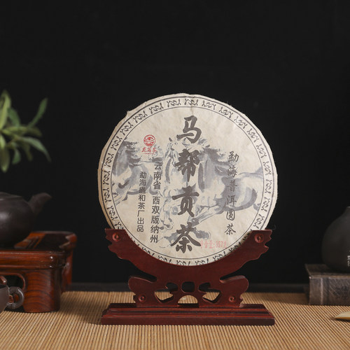 瑞兽造型茶饼展示架创意龙型