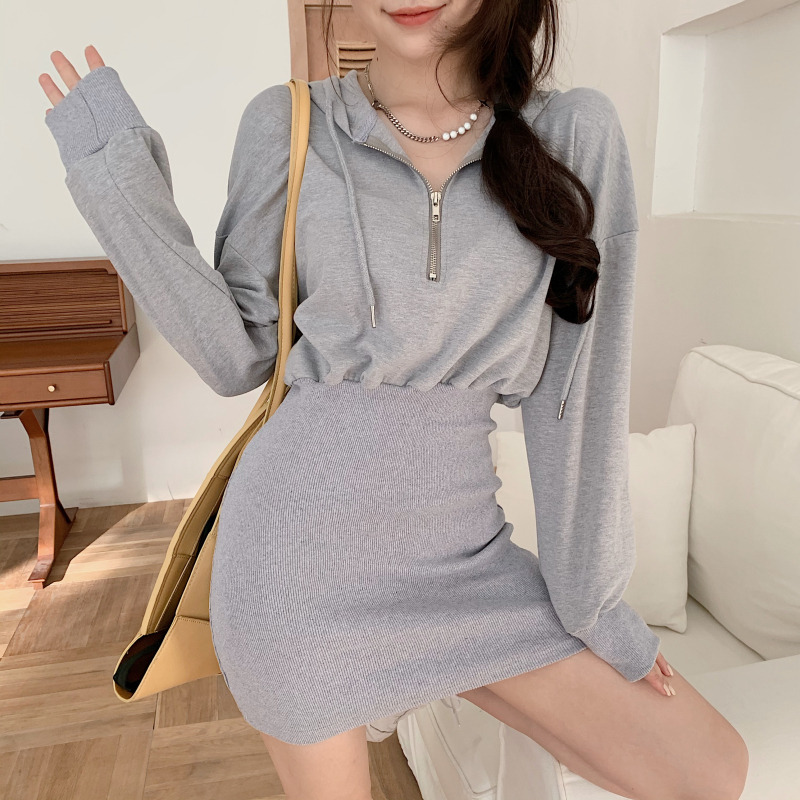 Real price autumn and winter hooded sweater with buttock skirt