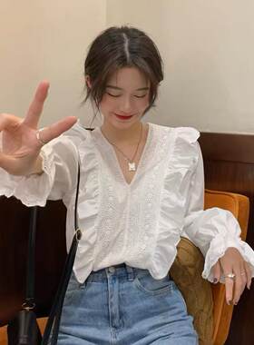 设计感荷叶边蕾丝边V领衬衫女春夏设计感小众气质衬衣宫廷风上衣