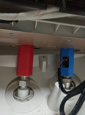 适用万家乐D50-S6.2i蓝色冷水出水断电进水 出水管电热水器防电墙