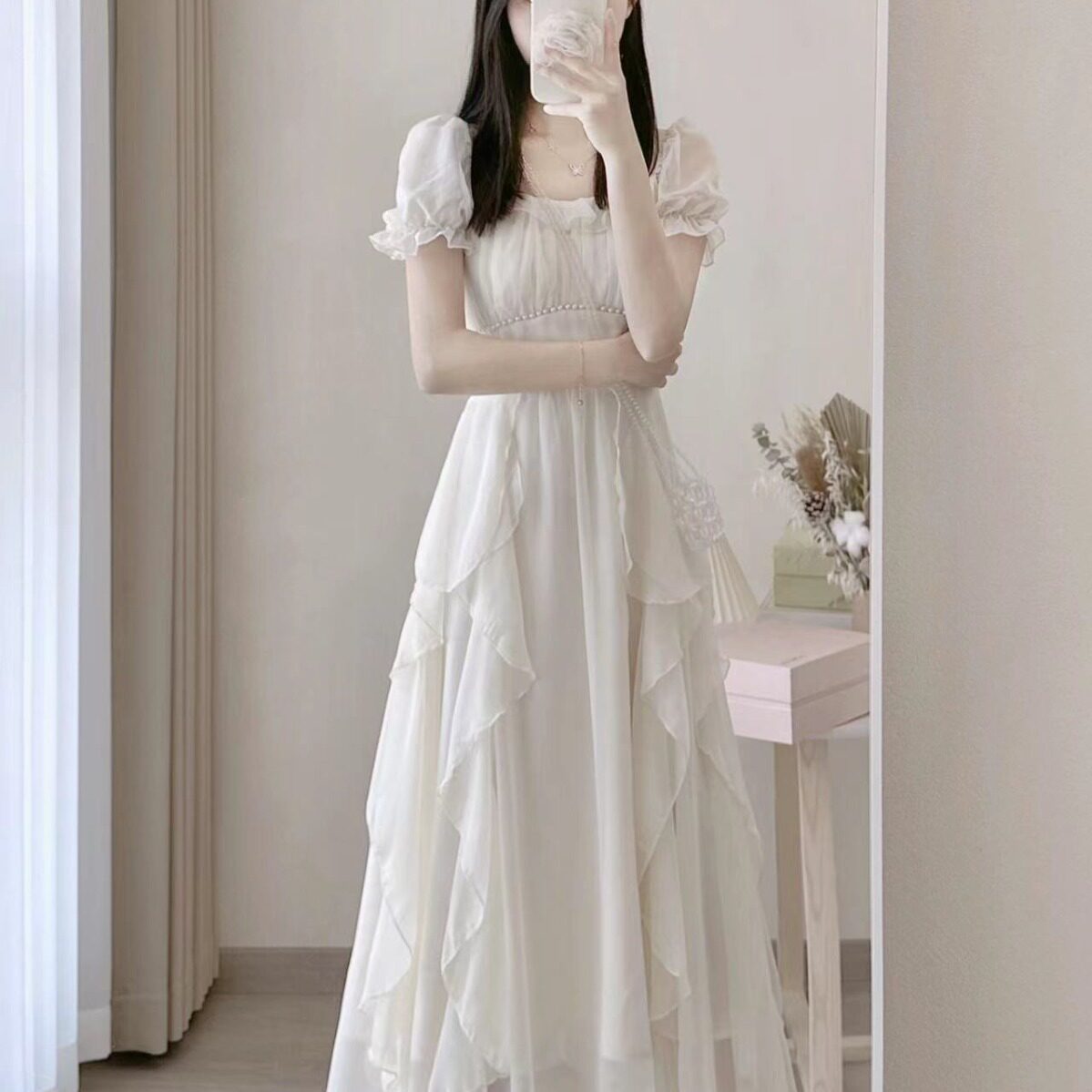 法式白色感仙女连衣裙女夏季20连衣裙