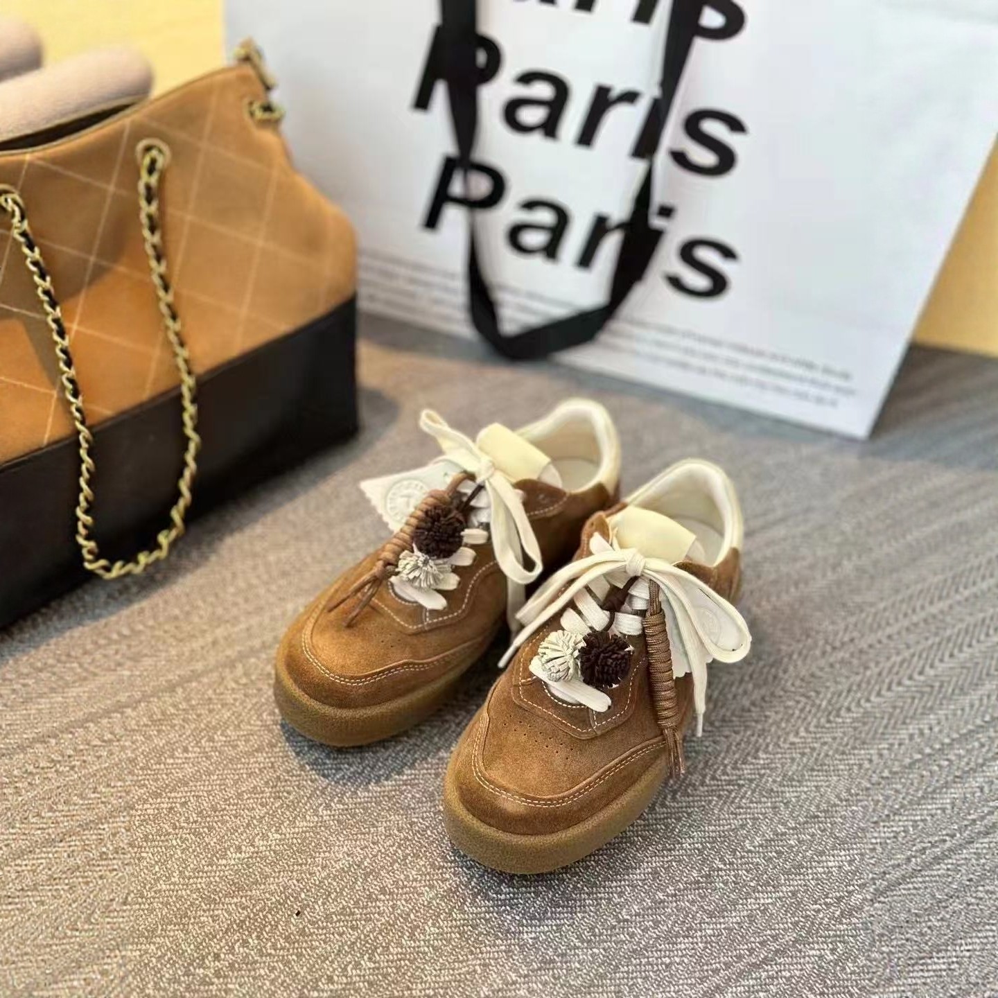 旎彩2025新款女鞋秋季真皮流行流苏休闲鞋女厚底板鞋女秋百搭舒适,女鞋,时尚休闲鞋,淘宝优惠券,粉丝福利购,淘宝优惠卷