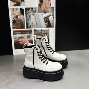 idosunyu2025新款今年流行爆款女鞋秋冬真皮马丁靴女厚底增高短靴