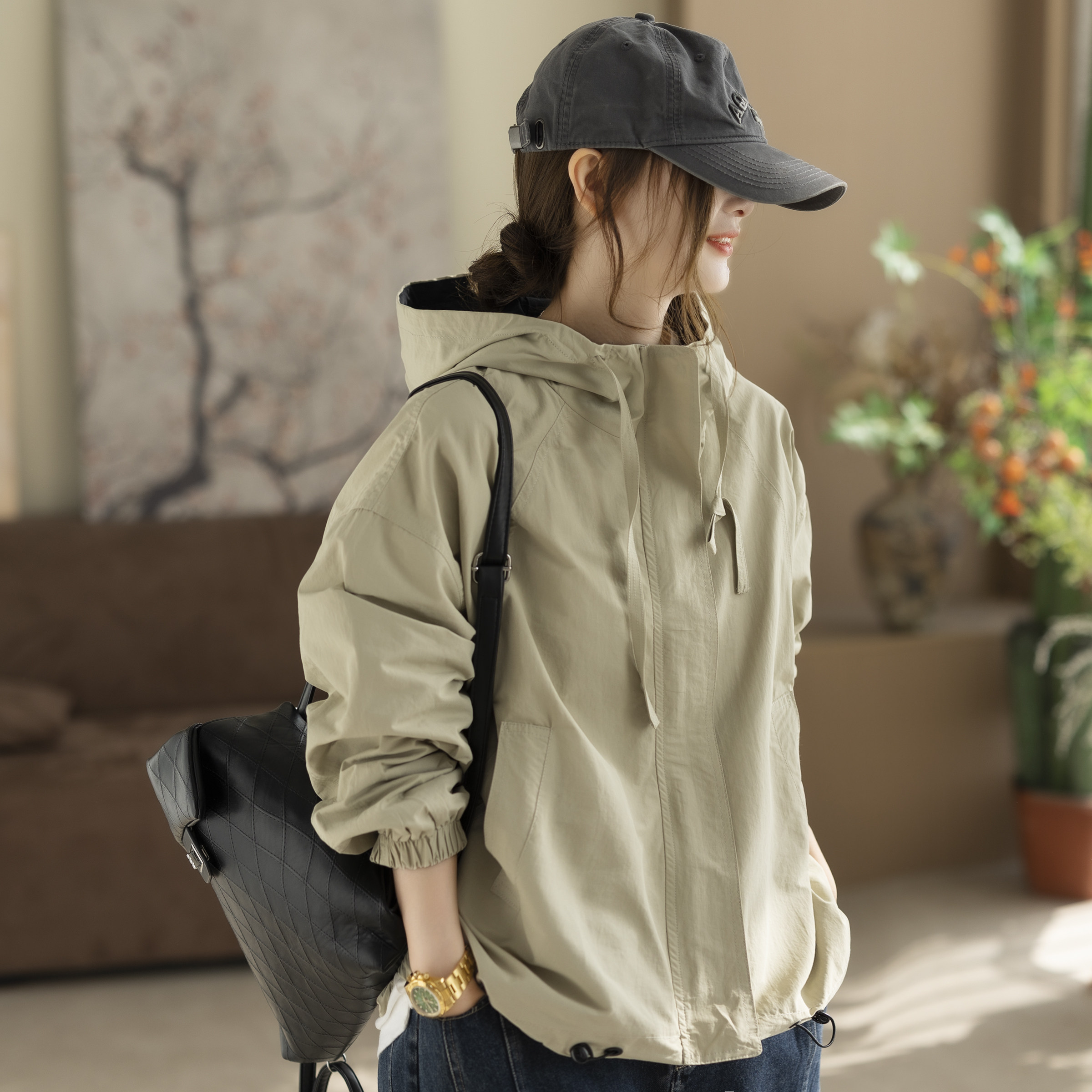 咖咪羽拼色连帽冲锋衣外套春秋韩版宽松休闲减龄短款上衣