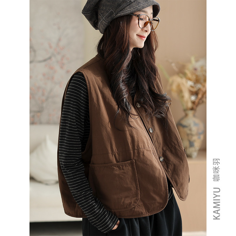 咖咪羽复古文艺秋季新款气质百搭圆领单排扣宽松开衫通勤马甲坎肩