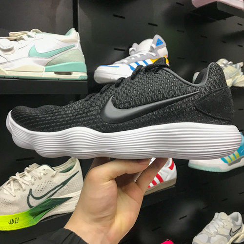 Nike耐克男运动休闲篮球鞋