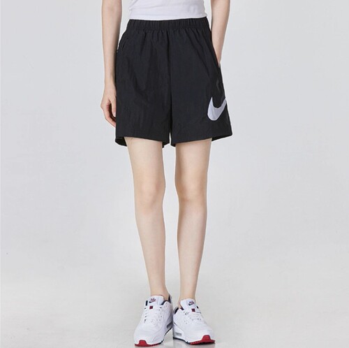 Nike耐克女子短裤2025秋季宽松透气舒适休闲运动五分裤DM6740-010