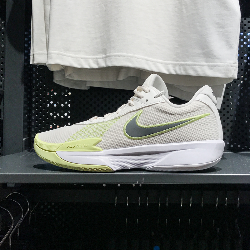 Nike耐克男子实战运动篮球鞋