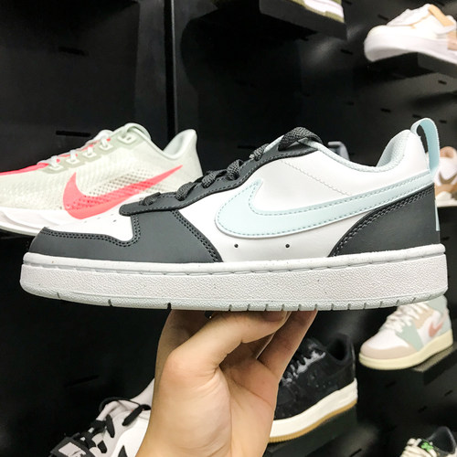 NIKE耐克童鞋2025新款时尚百搭透气休闲低帮运动鞋板鞋HQ3258-060