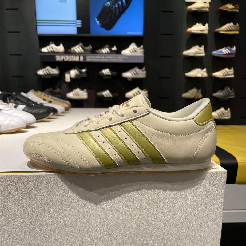 阿迪达斯三叶草女鞋2025夏季新款跆拳道文化薄底轻便运动鞋JQ0570