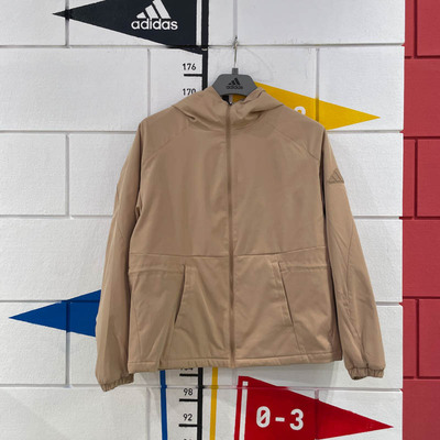 阿迪达斯女装2025春新款拒水防泼梭织运动休闲连帽夹克外套JM8813