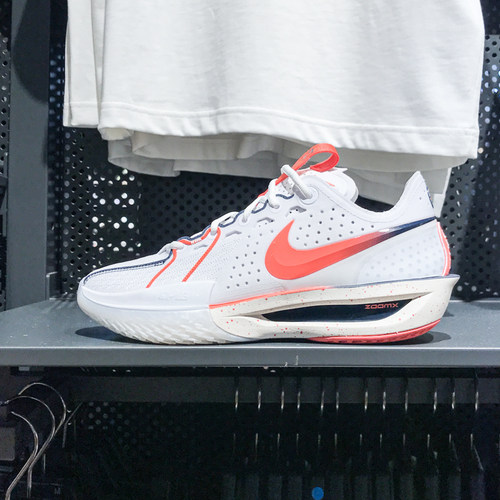 Nike耐克男耐磨运动篮球鞋