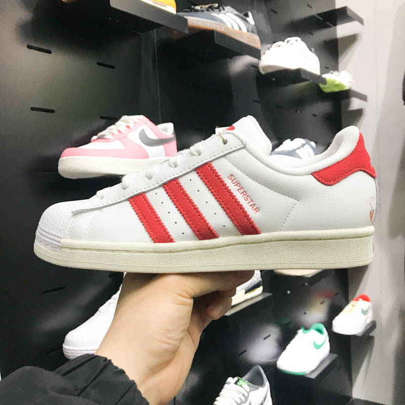 新款SUPERSTAR贝壳头休闲板鞋