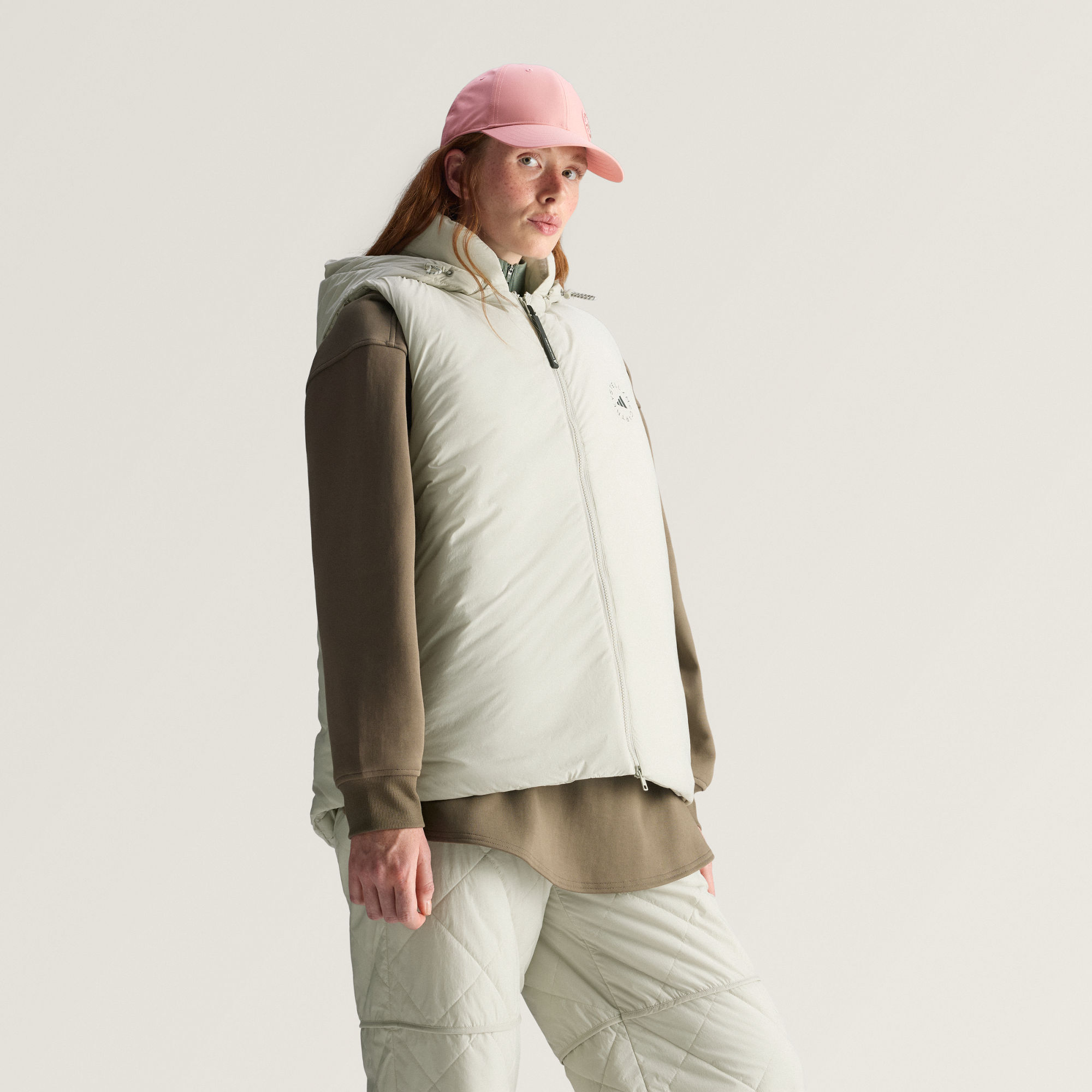 现货 adidas stella 女加厚运动棉衣无袖可拆卸连帽棉马甲JM3673图片