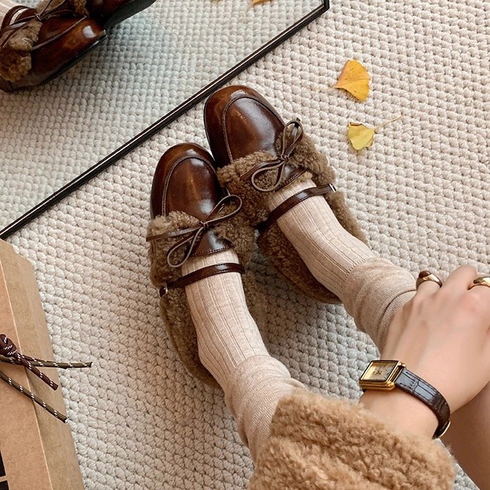 复古加绒深口小皮鞋女2025秋冬