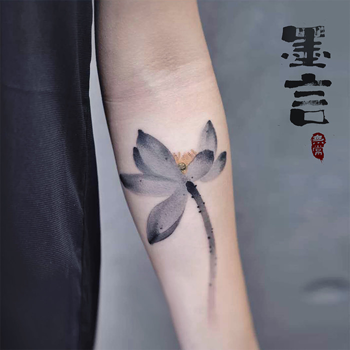 水墨荷花纹身贴古风手腕原创莲花防水女持久黑白女仿真中国风花朵