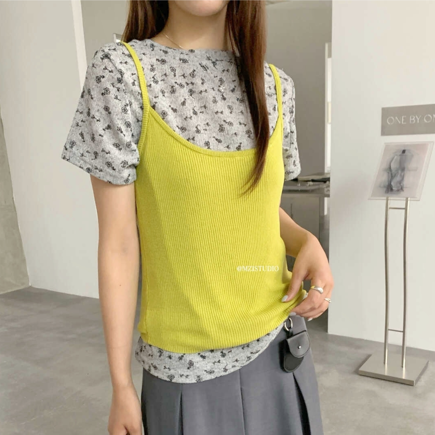 甜茶韩系MZI STUDIO-韩版夏季叠穿净色显瘦休闲时尚百搭吊带背心