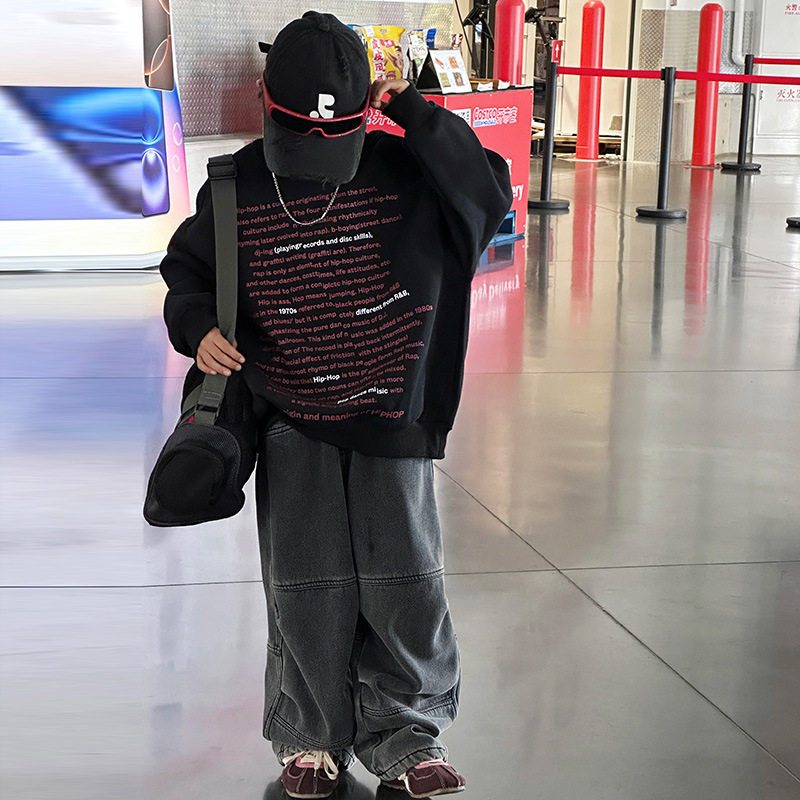 新款男童款休闲字母加绒卫衣中大儿童男孩深秋炸街上衣潮，童装卫衣/绒衫，摩比熊