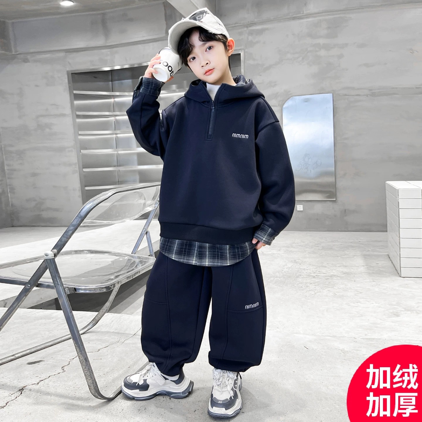 男童秋冬款连帽加绒卫衣运动套装童装冬季加厚两件套，童装休闲套装，摩比熊