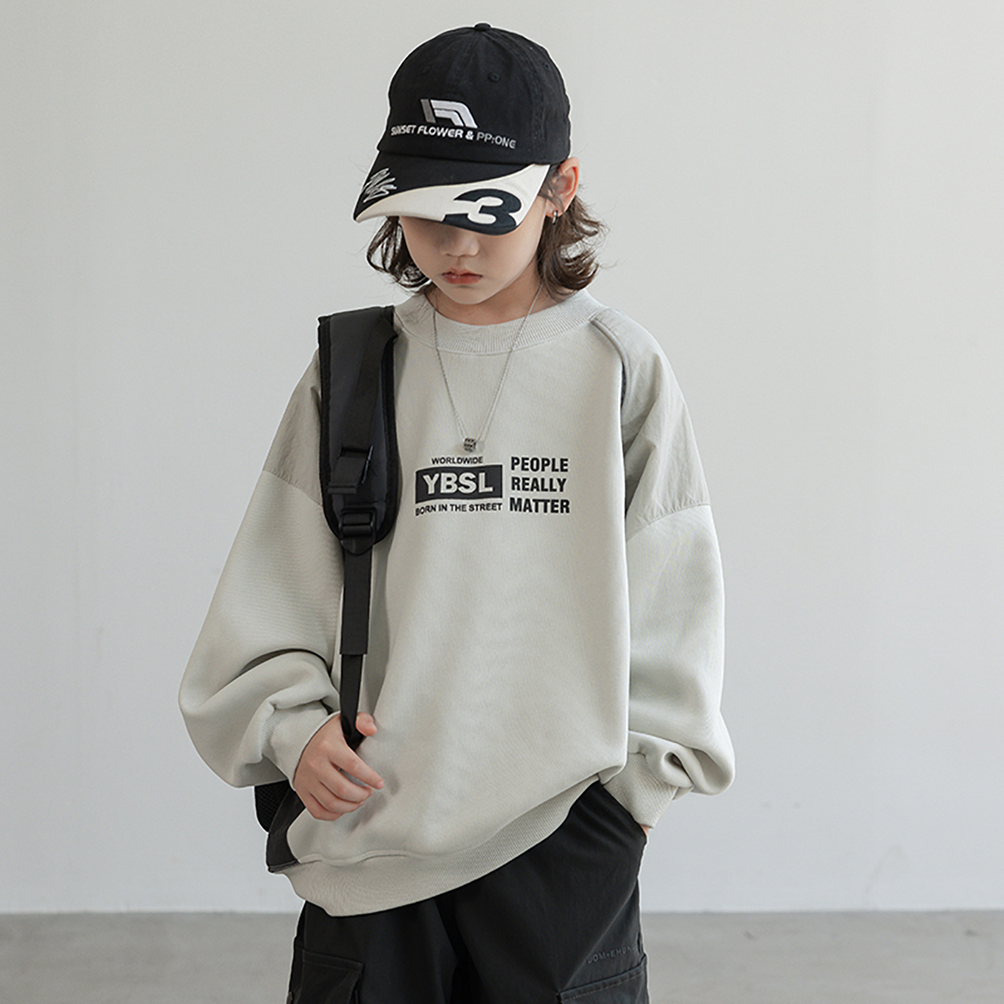 男童加绒卫衣款新款儿童冬季一体加厚打底上衣大男孩冬装，童装卫衣/绒衫，摩比熊