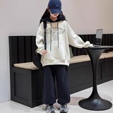 女童卫衣款新款女孩超好看的加绒上衣儿童女大童加厚冬装，童装卫衣/绒衫，摩比熊