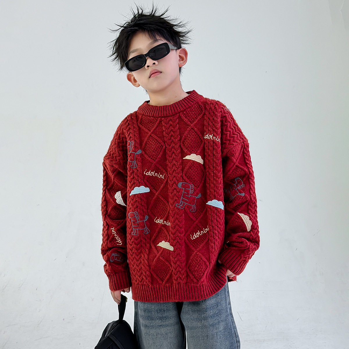 男童秋冬季毛衣新款中大童马年冬装加厚儿童本命年红色毛线衣，童装毛衣，摩比熊