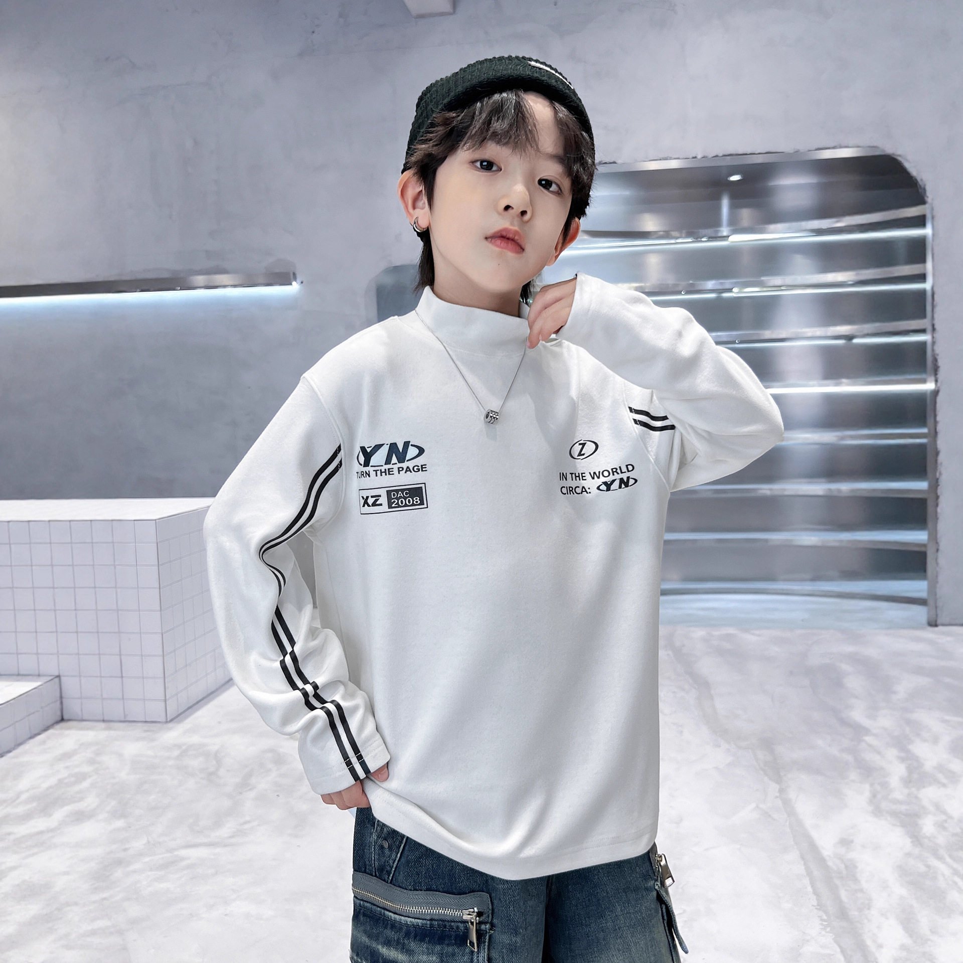 男童德绒打底衫秋冬新款儿童长袖t恤加厚男孩半高领内搭上衣,童装T恤,摩比熊 男童德绒打底衫秋冬新款儿童长袖t恤加厚男孩半高领内搭上衣,童装T恤,摩比熊