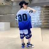 新款运动球衣男童夏装球服篮球服速干短袖套装男孩夏季儿童装，童装休闲套装，摩比熊