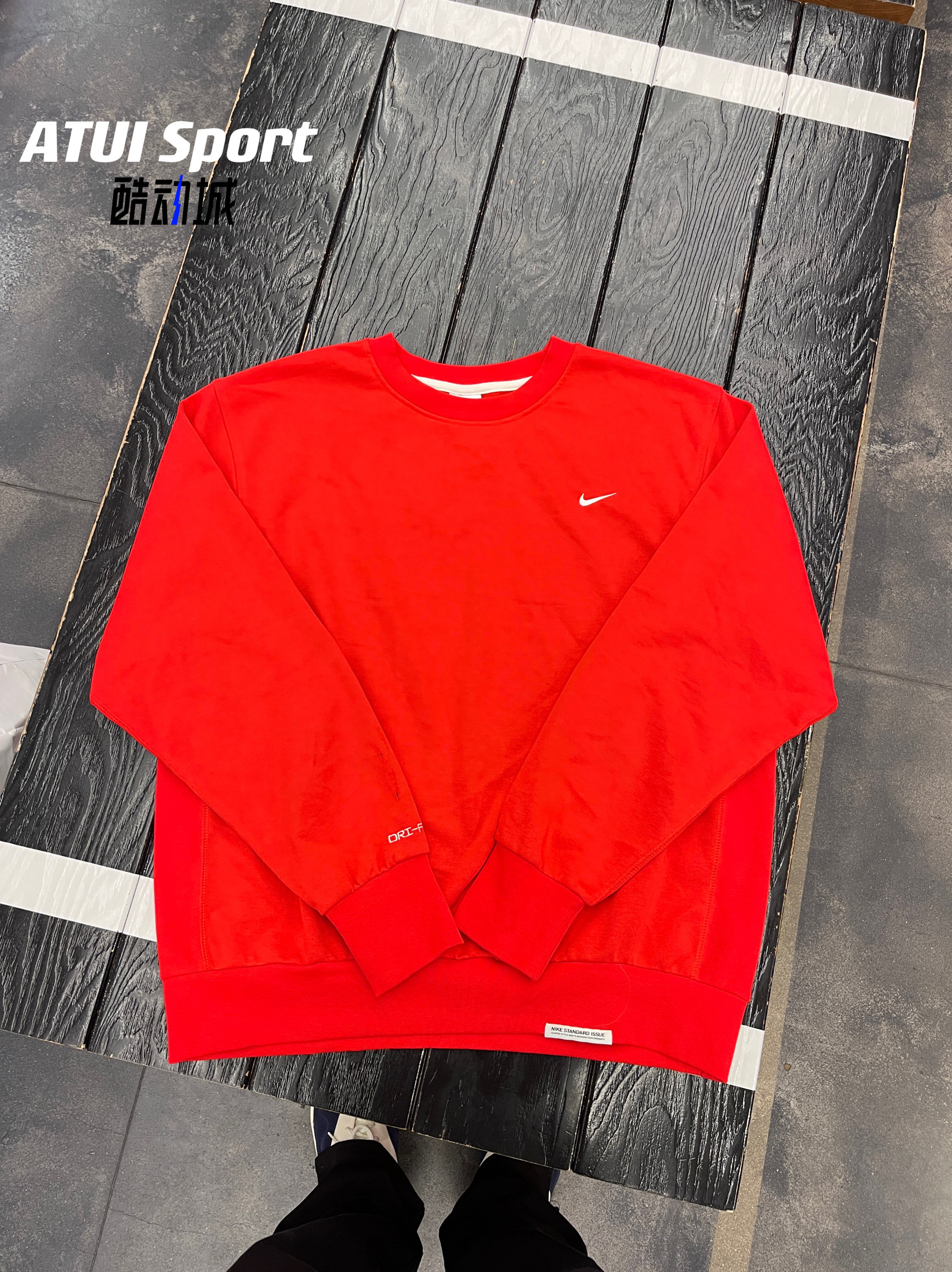 正品Nike/耐克 男子运动休闲套头经典刺绣小勾线圈卫衣CK6359-657
