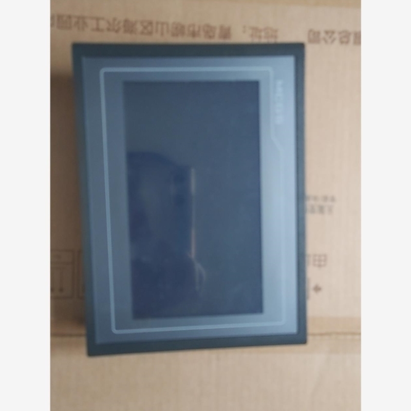 TPC7012EL 24V成色漂亮2台包好