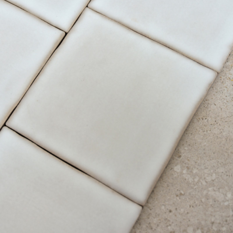窑变做旧手工砖珍珠釉微亮复古米白色小方砖卫生间厨房仿古墙面砖
