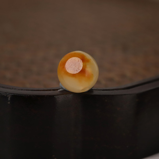 8mm红沁玉珠正宗新疆和田玉籽料红皮单珠圆珠散珠手串手持顶珠