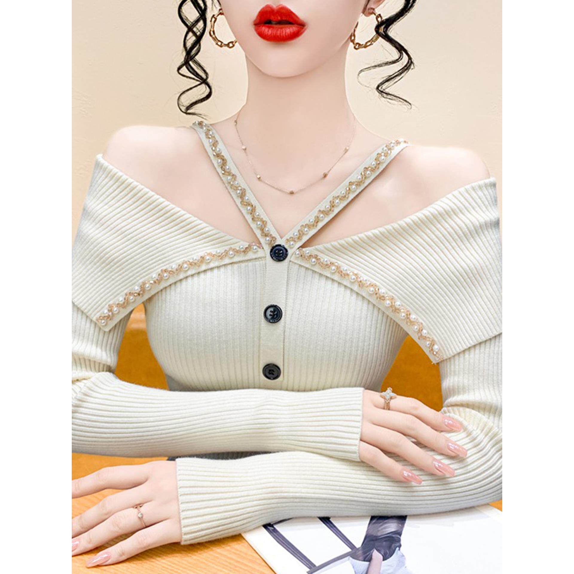 设计感钉珠V领性感露肩针织衫女秋冬季修身短款内搭打底毛衣上衣