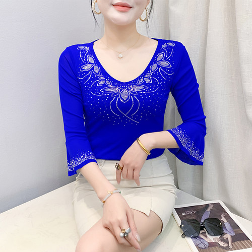 性感V领烫钻T恤女七分袖夏装欧货喇叭袖网纱上衣修身显瘦洋气小衫