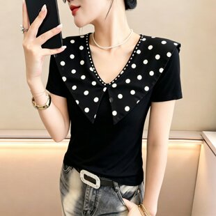 今年流行的爆款女装2026新款夏季黑色波点V领短袖T恤气质时尚上衣