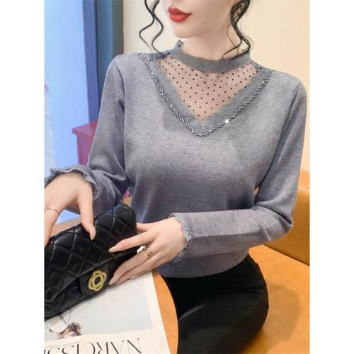 半高领蕾丝拼接针织打底衫女秋冬高级感镂空钉钻上衣洋气内搭毛衣